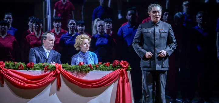 Nixon In China by Vincent Pontet