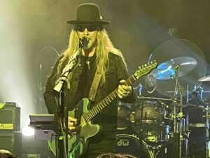 Jerry Cantrell band