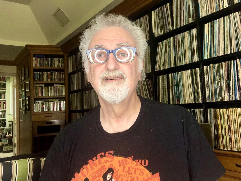 Allan Arkush et sa collec extensive de vinyles