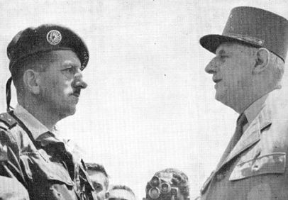 De Gaulle et Massu
