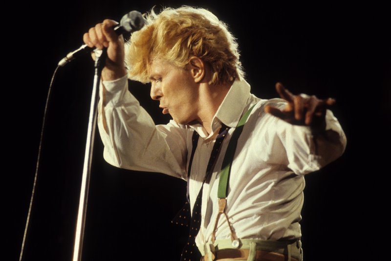 David Bowie On Serious Moonlight Tour