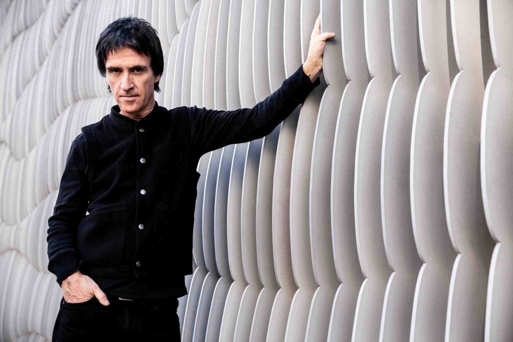 Johnny-Marr-by -Andy-Cotterill-2