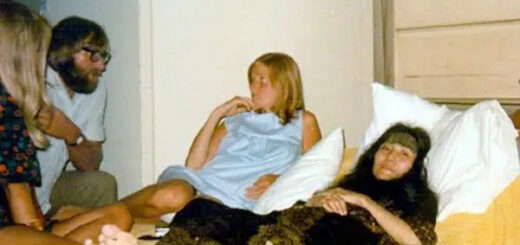 Linda John Paul Yoko