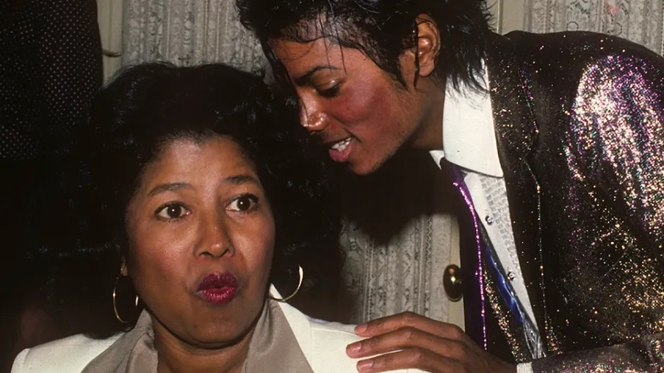 michael-jackson-katherine-jackson