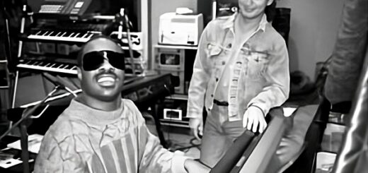 Stevie_Wonder_and_Gary_Adante._Pix_by_David_Goggin