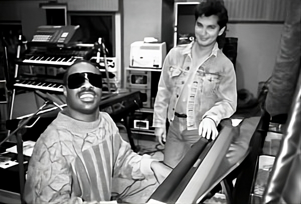 Stevie_Wonder_and_Gary_Adante._Pix_by_David_Goggin