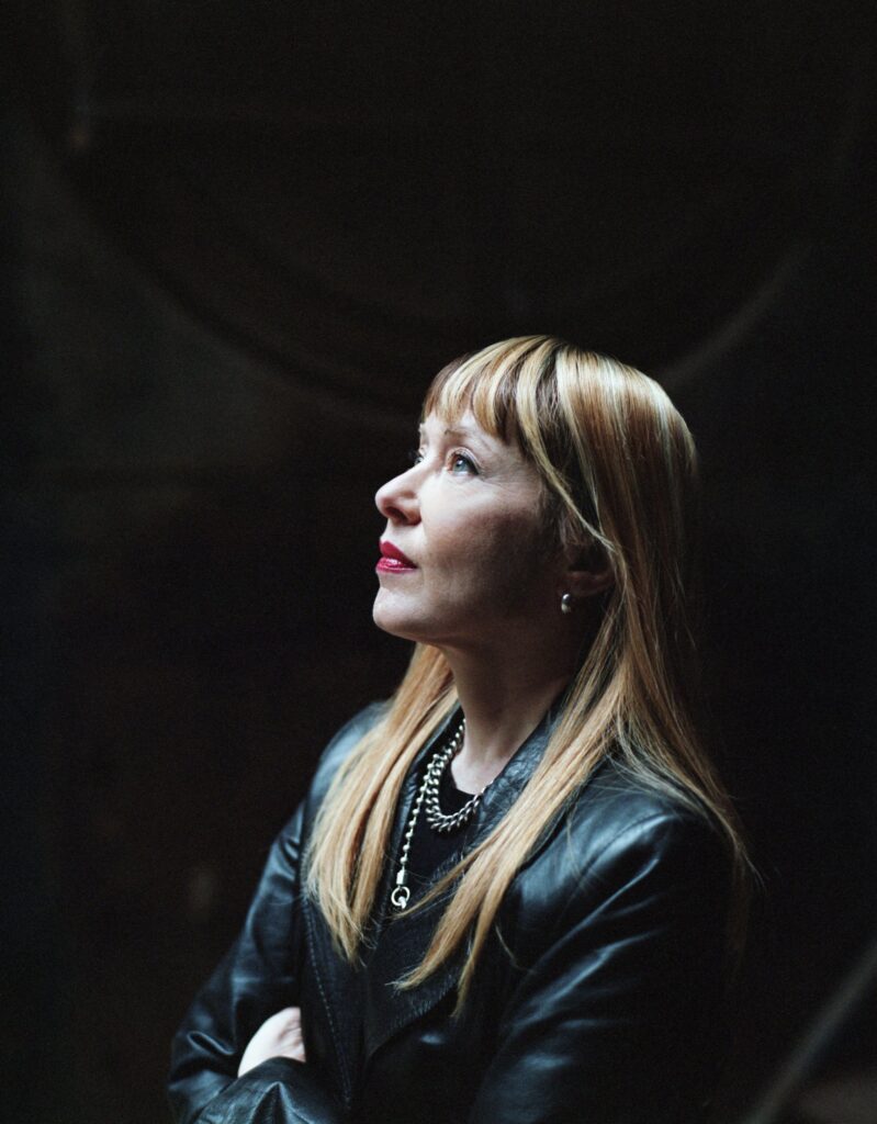 Suzanne Vega by Ebru Yildiz